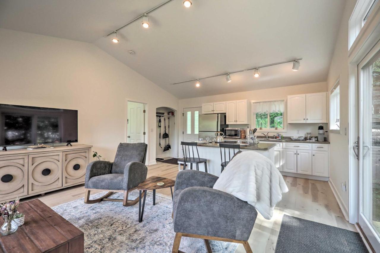 Airy And Bright Hideaway Near Smugglers Notch! Appartement Cambridge Buitenkant foto