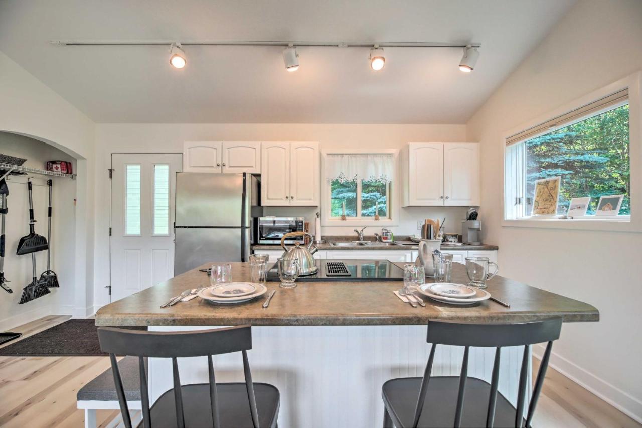 Airy And Bright Hideaway Near Smugglers Notch! Appartement Cambridge Buitenkant foto